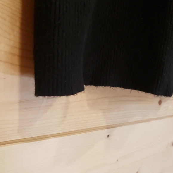 &Merci Black Sweater - Picture 6 of 8